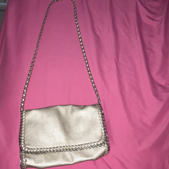 FOREVER 21 GOLD PURSE - Picture 1 of 3